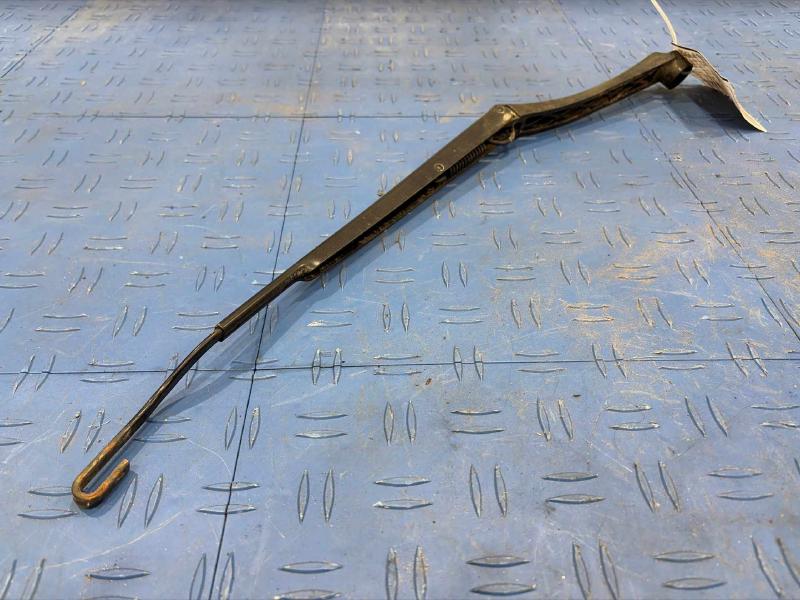 2007 Toyota RAV4 Wiper Arm