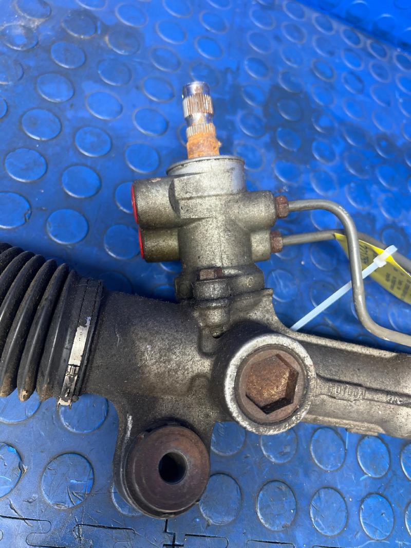 2004 2005 Toyota Rav4 Rack and Pinion Steering Gear OEM 4425042140