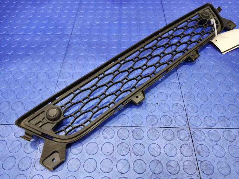 2012 Volvo XC60 Grille