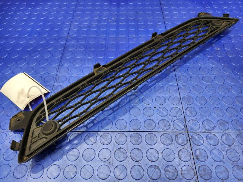 2012 Volvo XC60 Grille