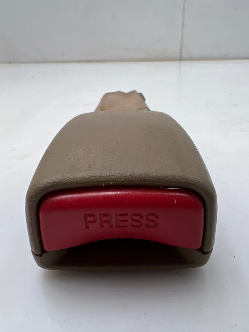 2002 Honda CR-V Rear Seat Belt
