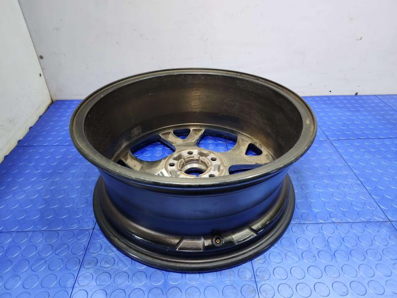 2014 Ford Focus Wheel