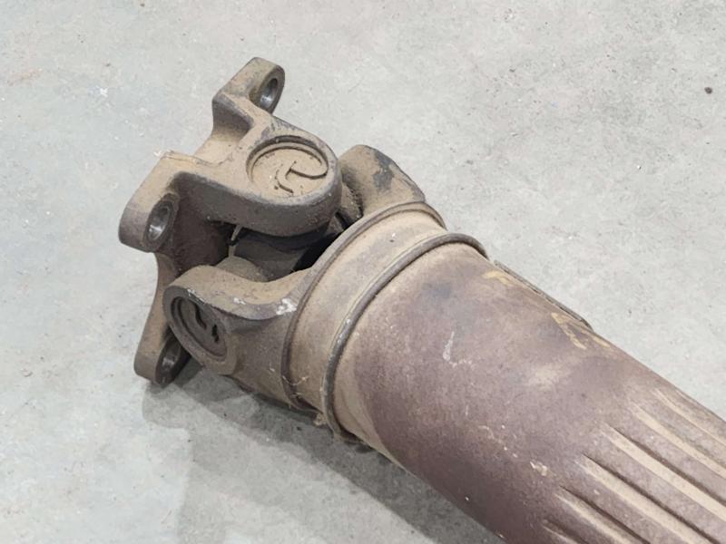 2006 Ford Mustang Rear Drive Shaft
