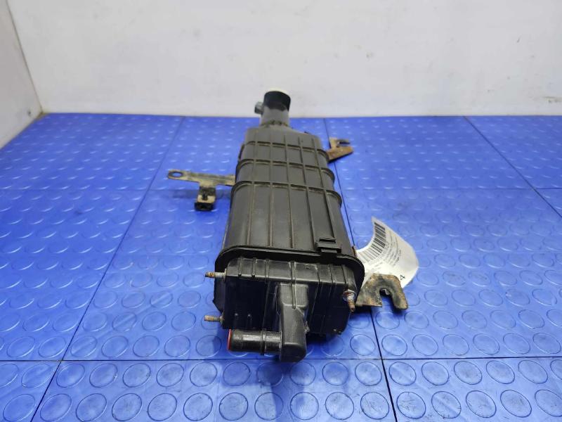2009 Volkswagen Routan Evaporator Canister
