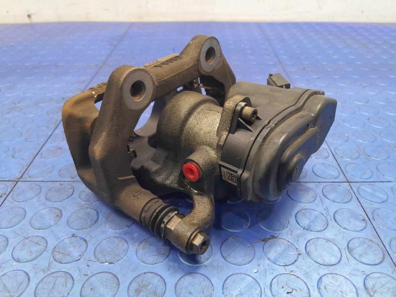 2014 Acura RLX Caliper