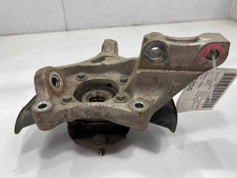 2010 Toyota Prius Spindle Knuckle Front