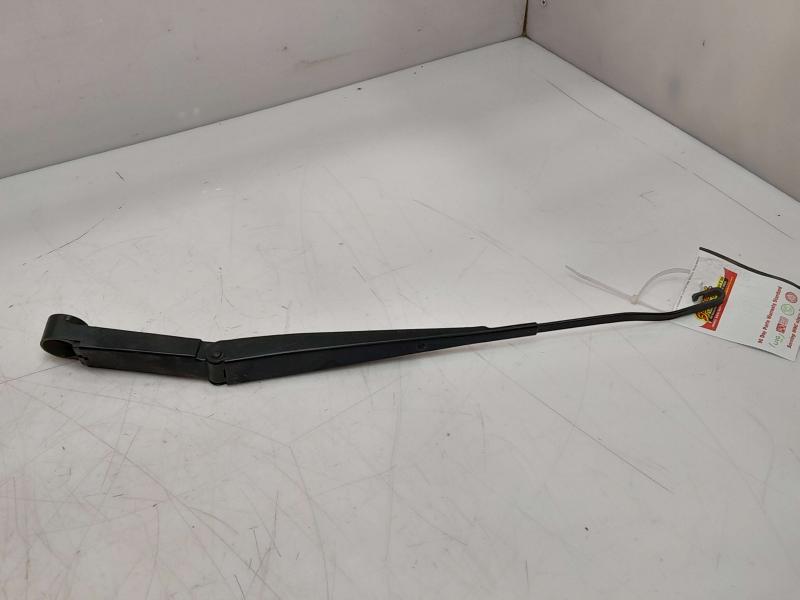 2007 - 2021 Nissan Frontier Windshield Wiper Arm LH Driver Side OEM 28881ZP00A