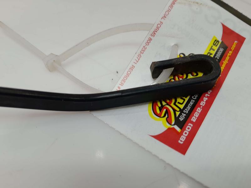2007 - 2021 Nissan Frontier Windshield Wiper Arm LH Driver Side OEM 28881ZP00A