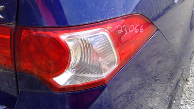 2009 2010 Acura TSX Tail Light Assembly RH Passenger Side OEM 33500TL0A01