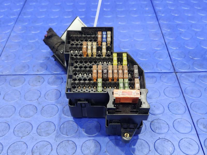 2015 Porsche Panamera Cabin Fuse Box