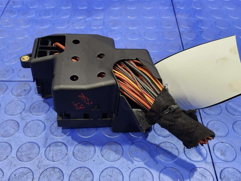 2015 Porsche Panamera Cabin Fuse Box