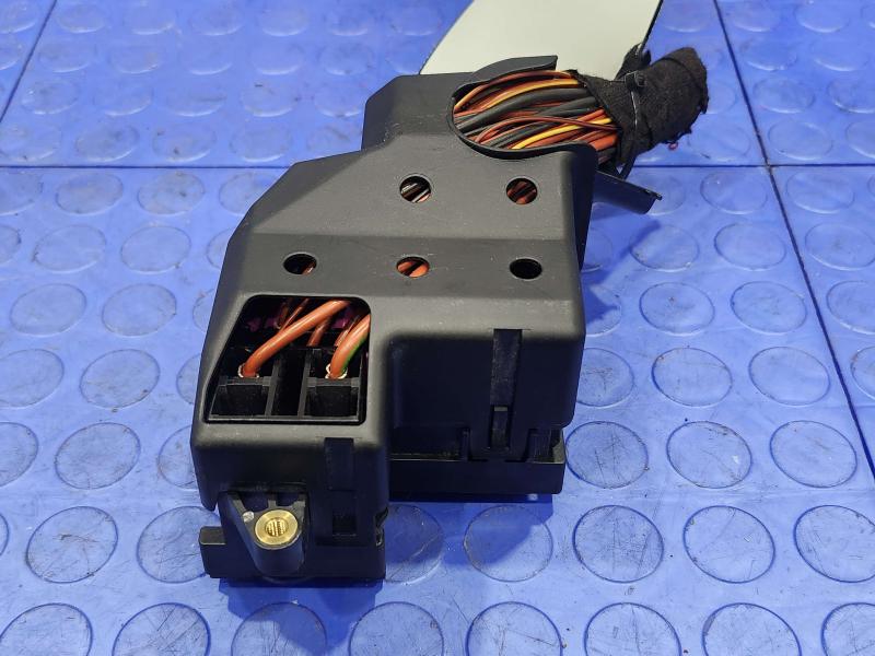 2015 Porsche Panamera Cabin Fuse Box
