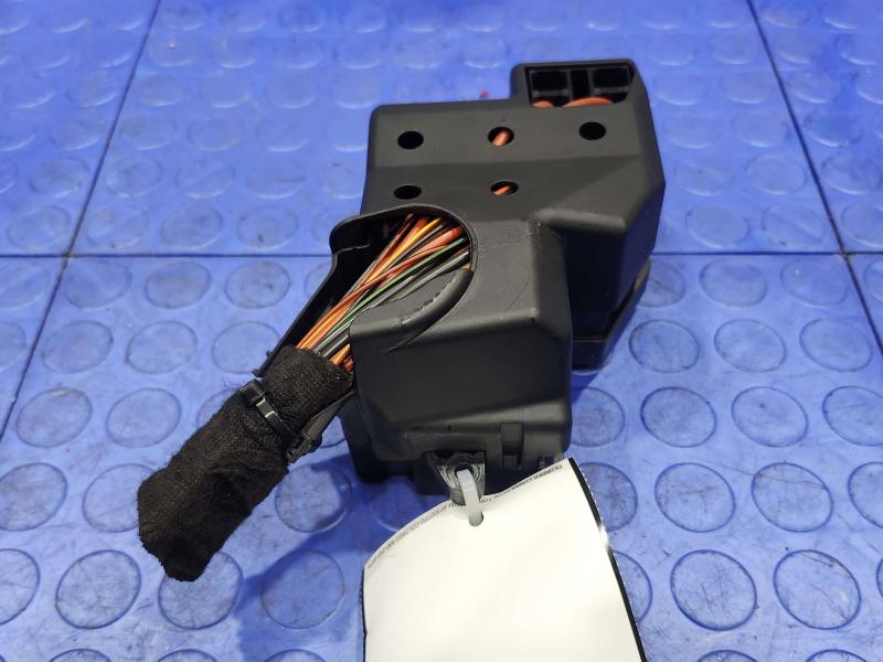 2015 Porsche Panamera Cabin Fuse Box