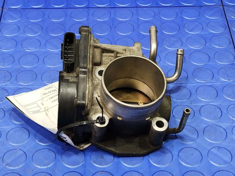 2002 Toyota Camry Throttle Body/Valve Assy