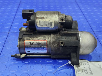 2011 Kia Sorento Starter Motor