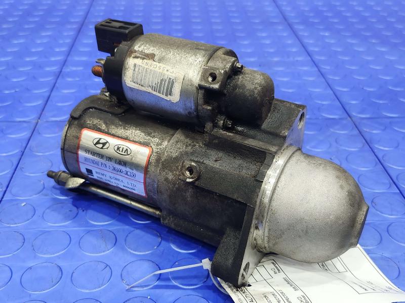 2011 Kia Sorento Starter Motor
