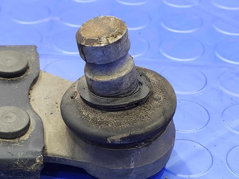 2013 Ford Escape Lower Control Arm Front