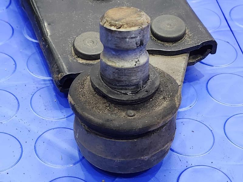 2013 Ford Escape Lower Control Arm Front