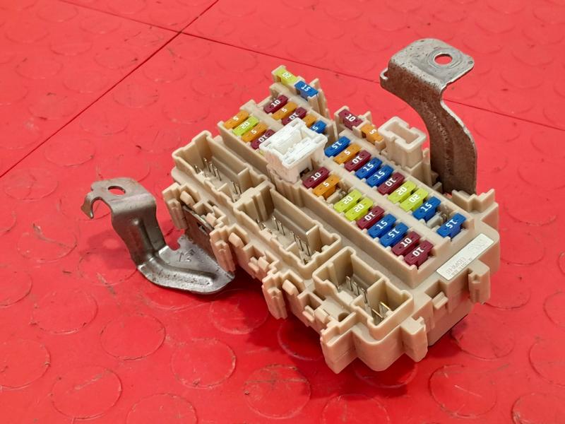 2015 Nissan Altima Cabin Fuse Box