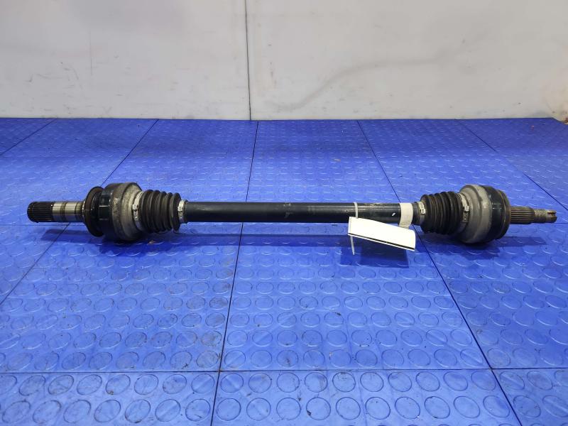 2018 Alfa Romeo Giulia Axle Shaft