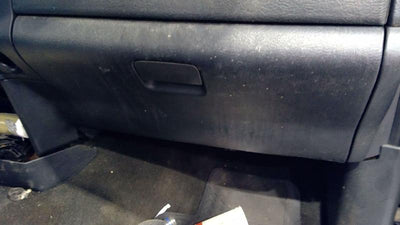 2005 Dodge Ram 1500 Glove Box