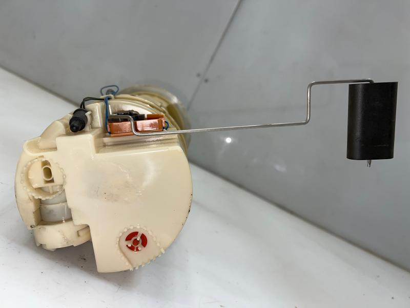 2005 - 2019 Nissan Frontier Fuel Pump Assembly w/o Flex Fuel OEM 17040ZZ00A