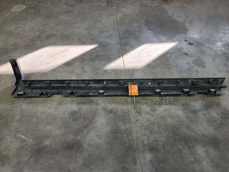 2016 Ford Escape Rocker Moulding