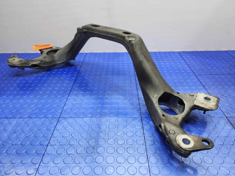 2011-2015 Audi Q7 Front Engine Carrier Cradle Crossmember OEM 7P0199207