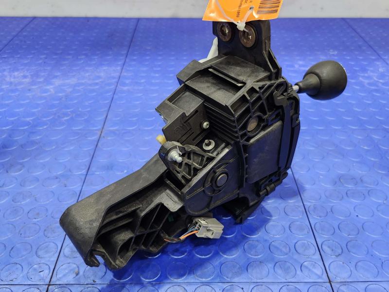 2011-2020 Dodge Grand Caravan Automatic Gear Shifter Assembly OEM 1UC34DX9AF