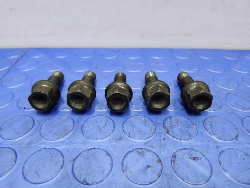 2003 BMW Z4 Lug Nuts