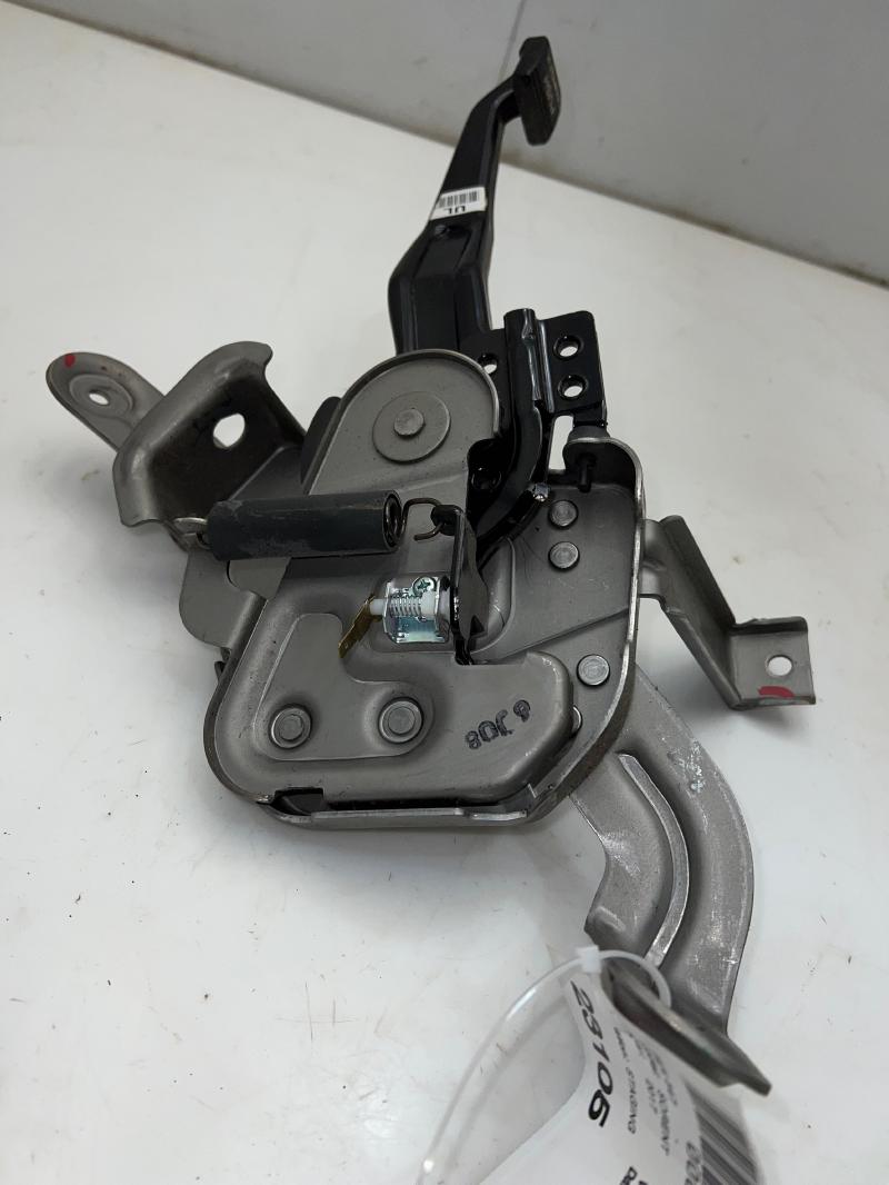 2016 - 2020 Kia Sorento Parking Brake Emergency Brake Pedal Assembly OEM