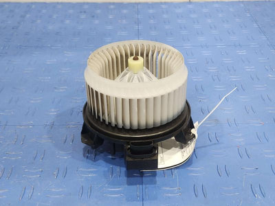 2013 Toyota Yaris Blower Motor