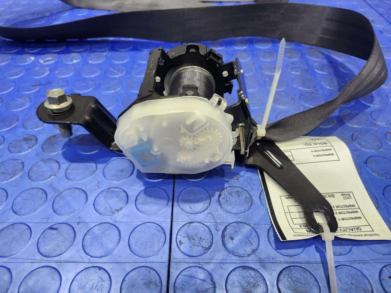 2011 Honda Pilot Rear Seat Belt