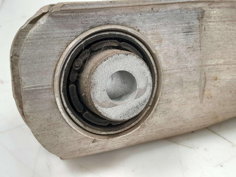 2020 Ford Escape Lower Control Arm Rr