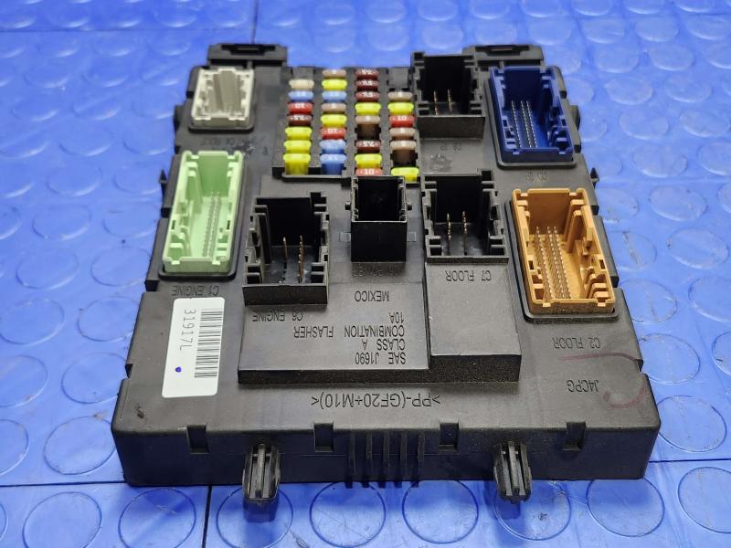2016 Ford Escape Body Control Module Junction Block Assembly OEM F1DT14A073SD