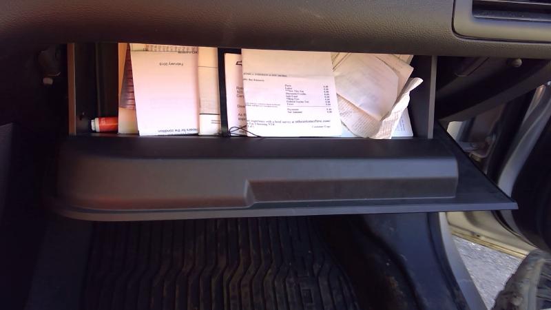 2012 Chevrolet Volt Glove Box