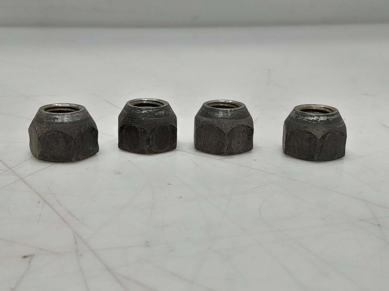 2012 Toyota Prius Lug Nuts