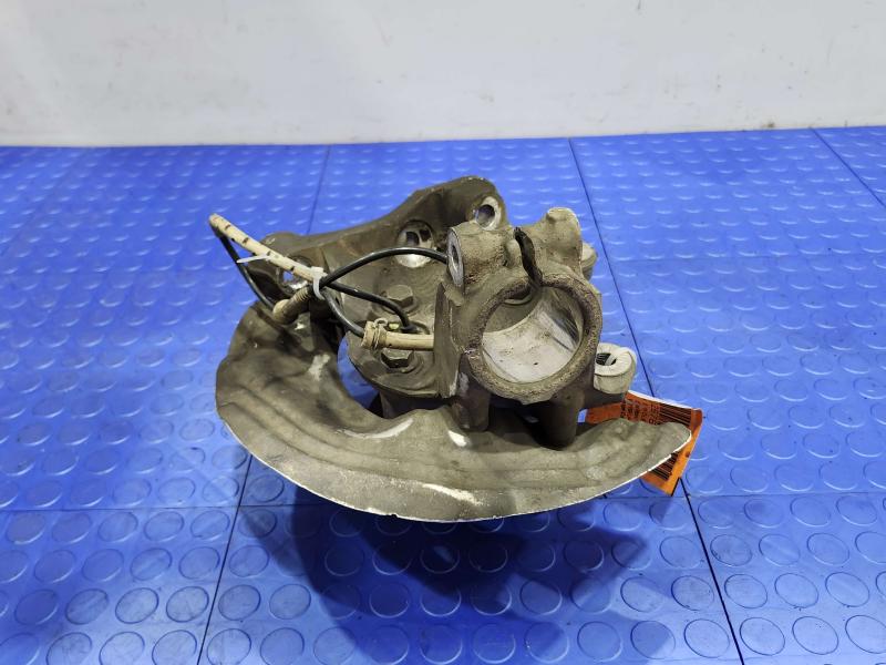 2008 BMW 128i Spindle Knuckle Front