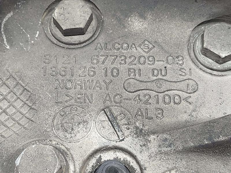 2008 BMW 128i Spindle Knuckle Front
