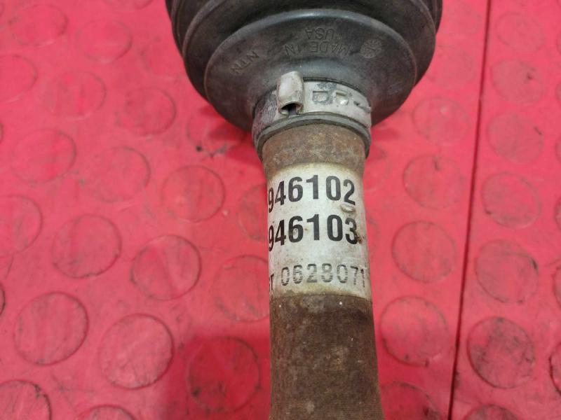 2008 Saturn Vue Axle Shaft