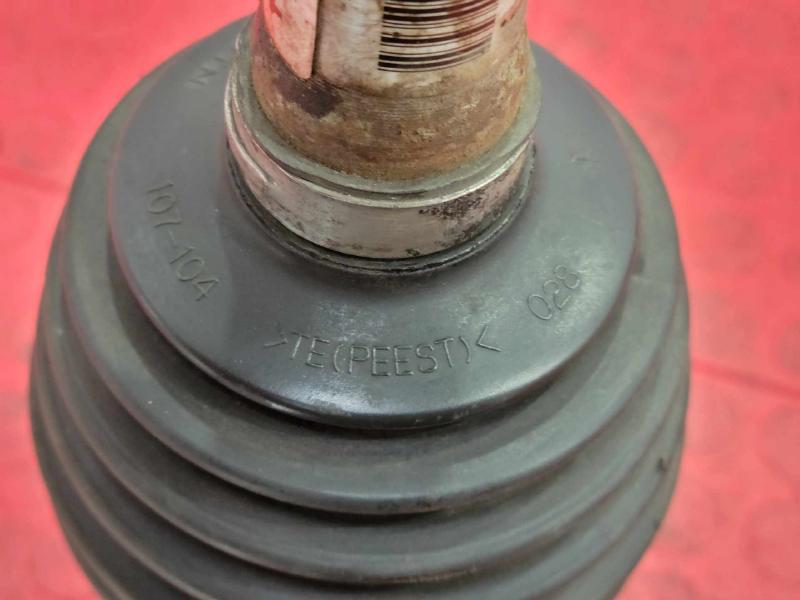2008 Saturn Vue Axle Shaft