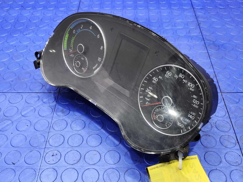 2013 Volkswagen Jetta Hybrid Sedan Instrument Cluster Speedometer 195K OEM 5C6920970D