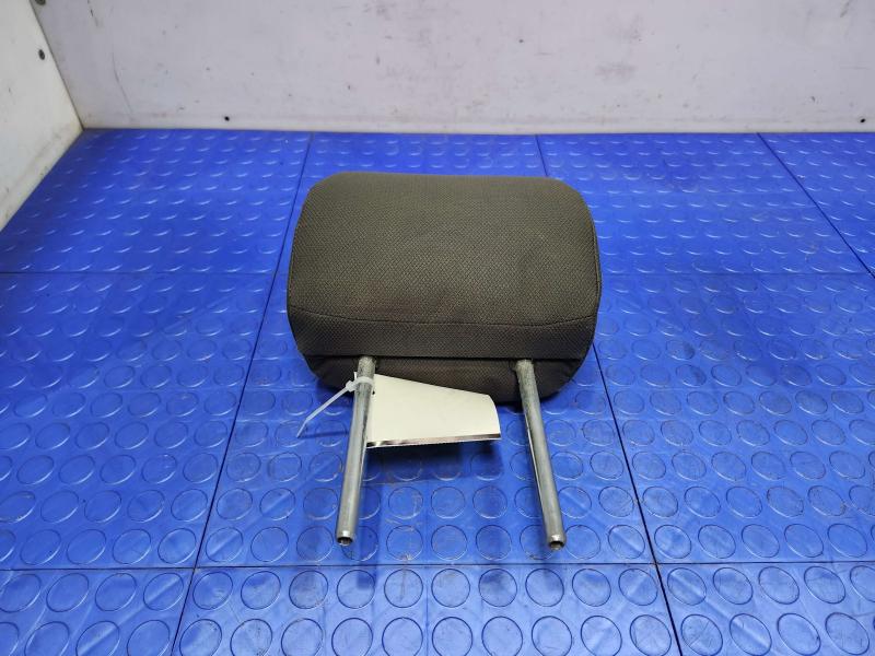 2015 Chevrolet City Express Headrest