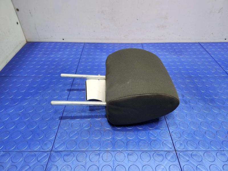 2015 Chevrolet City Express Headrest