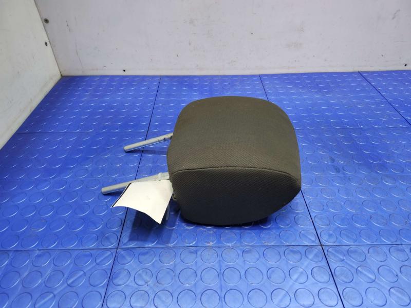 2015 Chevrolet City Express Headrest