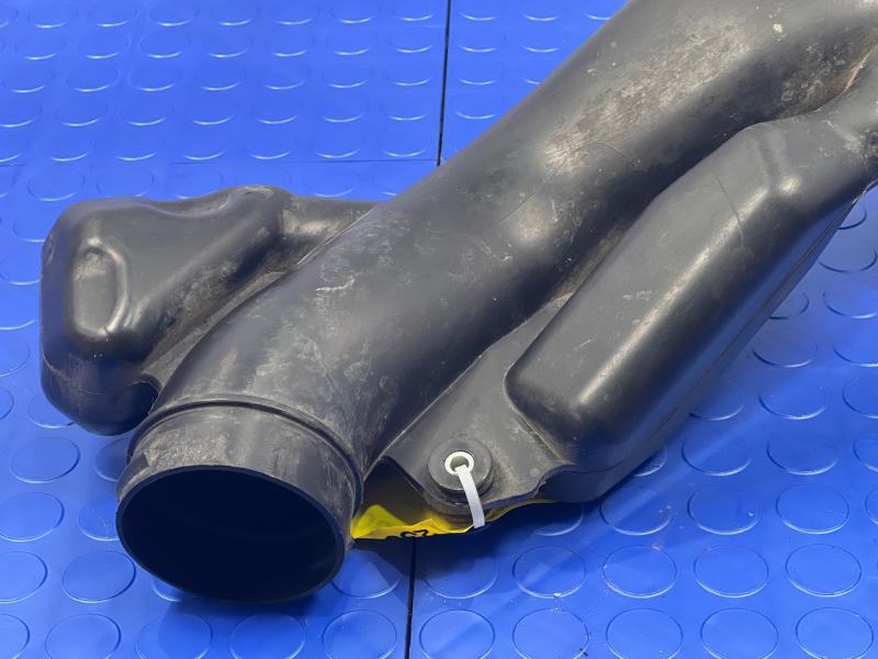 2012 Honda Civic 1.8L Sedan Engine Air Resonator Chamber Assembly OEM 17230R1AA11
