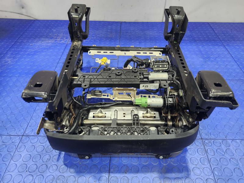 2016 Ford Edge Seat Track