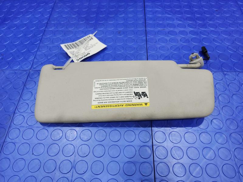 2020 Volkswagen Passat Sun Visor