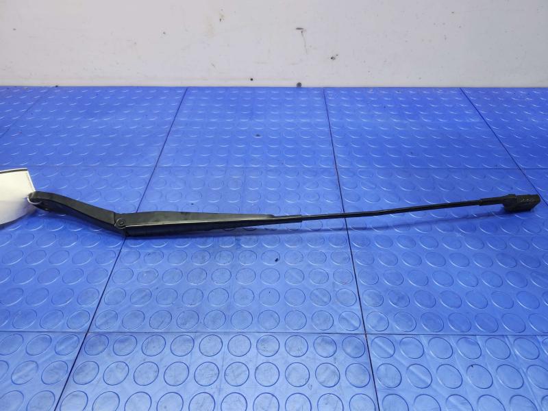 2017 Jaguar XE Wiper Arm