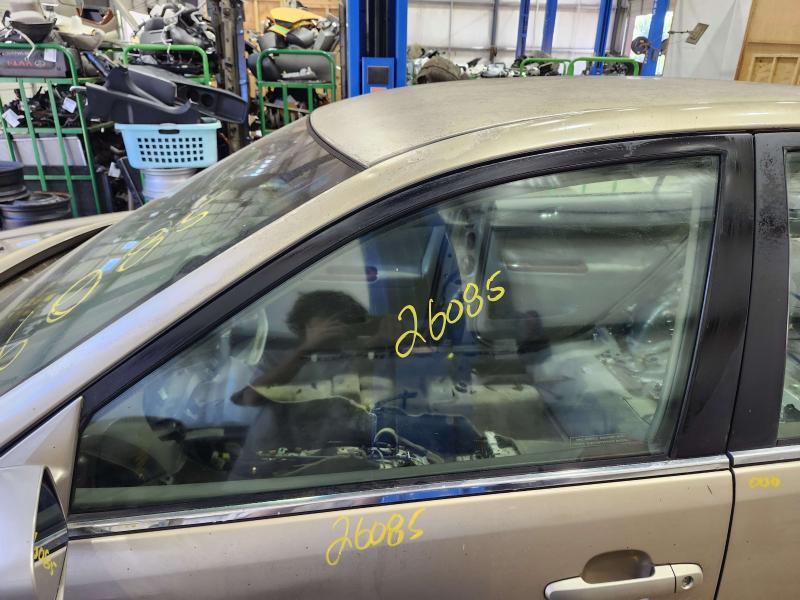 2002 Toyota Camry Front Door Glass/Window